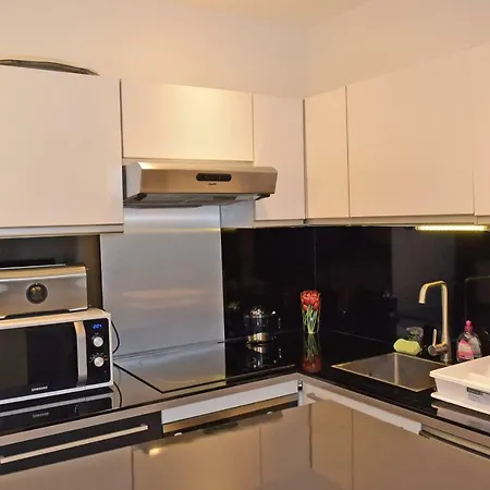 Palais Croisette Apartment *